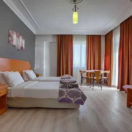 Aparthotel Hma & 3*
