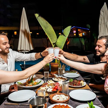 Hotel apartamentowy Hma & 4*