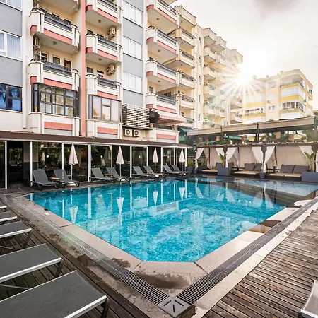 Hotel apartamentowy Hma & 4*