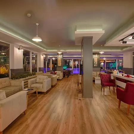 Hma Hotel&suites 3*