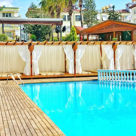 Aparthotel Hma &