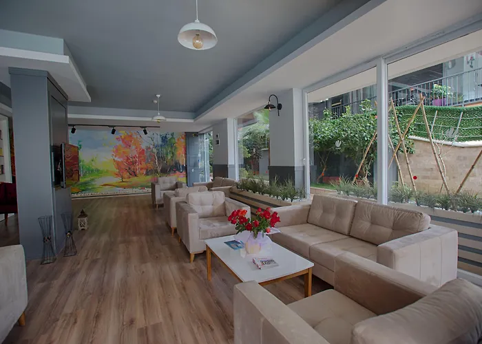 מלון דירות Hma & אלאניה