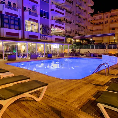 Hma & Apartmanhotel 4*